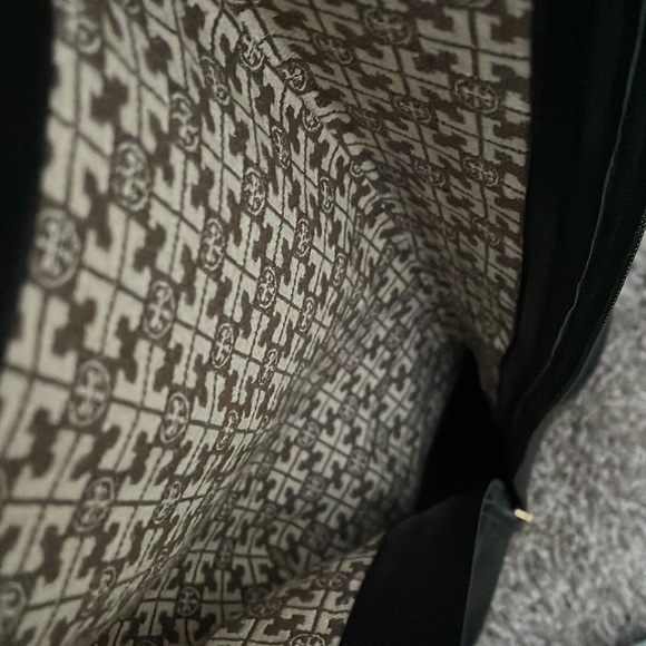 Tory Burch black riding boot size 6.5 - Picture 7 of 10